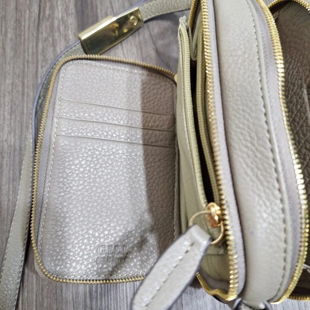 G.I.L.I. Taupe Leather Croc Embossed Crossbody Bag with Built-in Wallet Mini